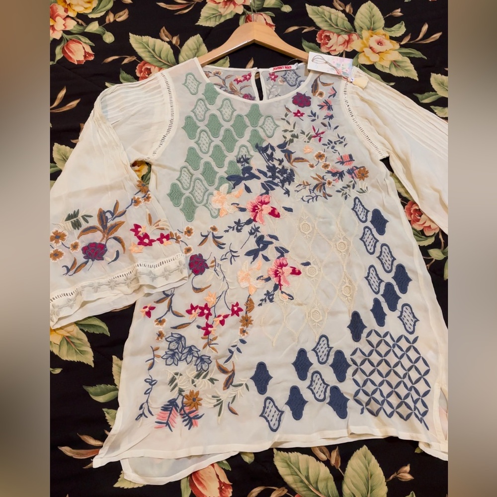 Johnny Was Esmeralda Embroidered Tunic